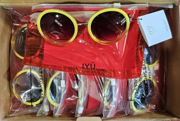 Job Lot of X6 TRADE Sunglasses IYU Design ()