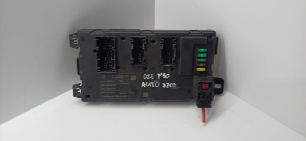 BMW Rear Electronic Module Fuse Box FIts 3 Series F30 9279823