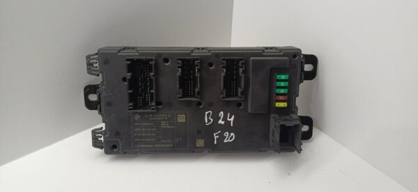 BMW 3 SERIES BCM BODY FUSE BOX 9293307 2.0D F30 2012